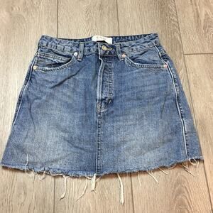We the Free raw hem denim short blue skirt size 25 100% cotton